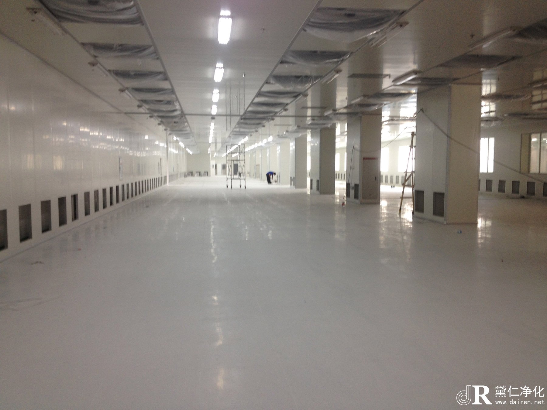 上海松江區(qū)電子廠(chǎng)車(chē)間裝修案例