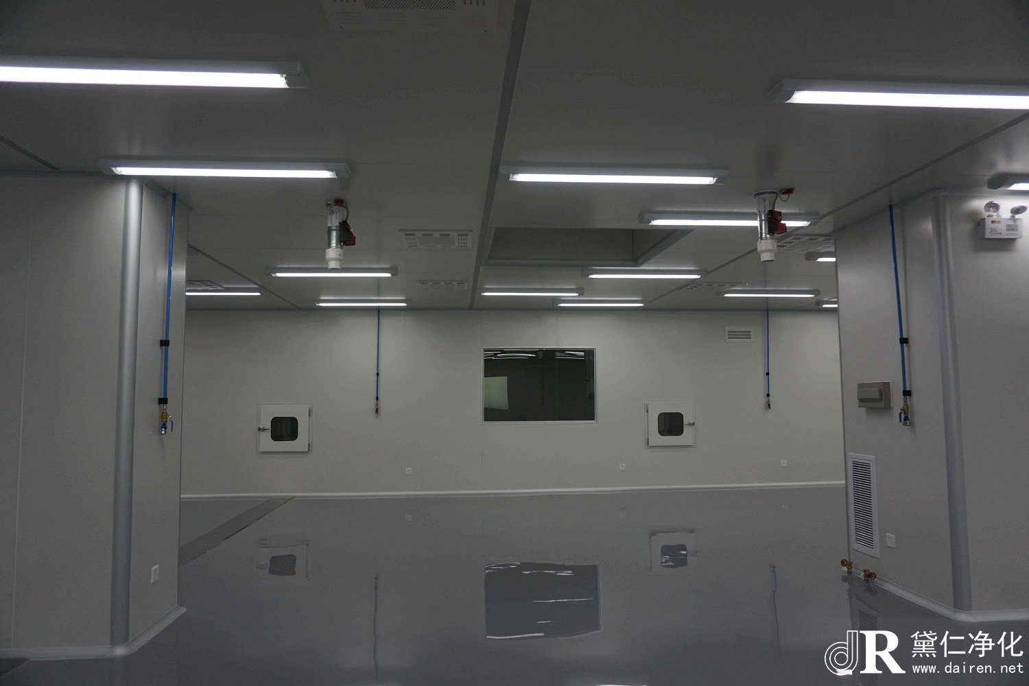 潔凈廠房設(shè)備電線管道如何布局？